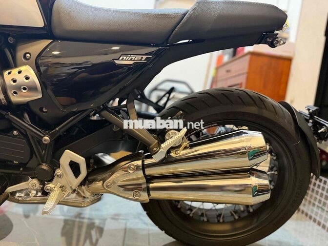 BMW R12 nine T 2000 km Đen