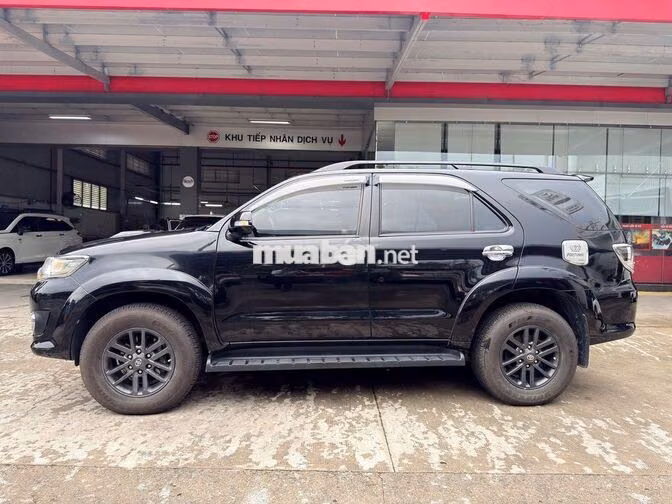 Toyota Fortuner G MT 2016 Đen 98.107 km
