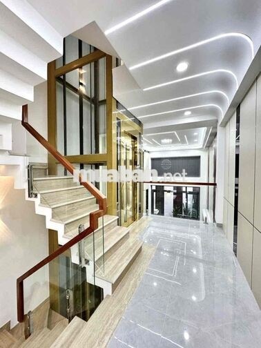 💥Đường 8m - Nhà Thang Máy 5 Tầng, Sân Thượng - DT: 4x19 - Bình Trị Đôn