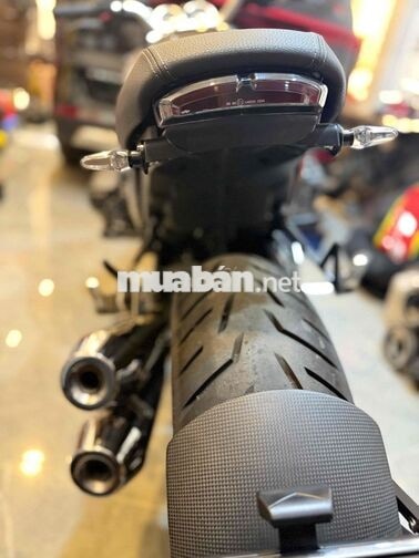 BMW R12 nine T 2000 km Đen
