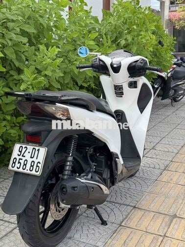Honda SH 125 2018 Trắng bán hay gl xe khác