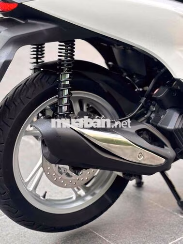 Honda SH150 2022 Trắng bạc