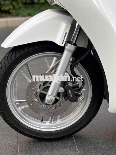 Honda SH150 2022 Trắng bạc
