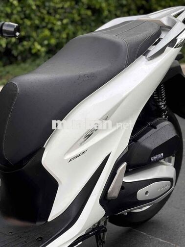 Honda SH150 2022 Trắng bạc