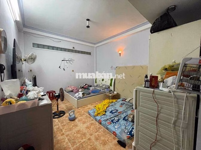 BÁN NHÀ NGAY NGÃ TƯ BẢY HIỀN - 4 TẦNG - NHÀ ĐẸP- GIÁ 11 Tỷ