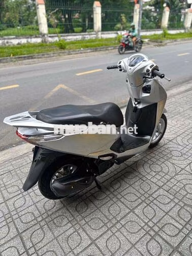Honda LEAD 2020 Bạc