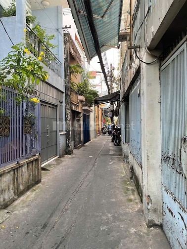 Cho thuê nhà hẻm 3m Hậu Giang, 1 lửng giá 7 tr
