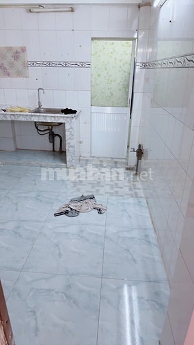 Cho thuê nhà hẻm 3m Hậu Giang, 1 lửng giá 7 tr