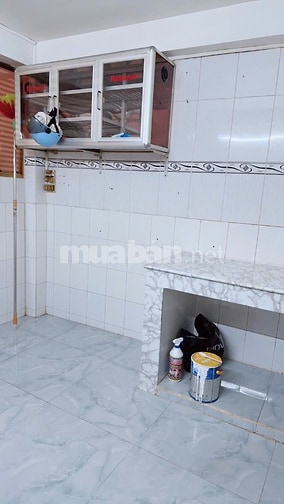 Cho thuê nhà hẻm 3m Hậu Giang, 1 lửng giá 7 tr