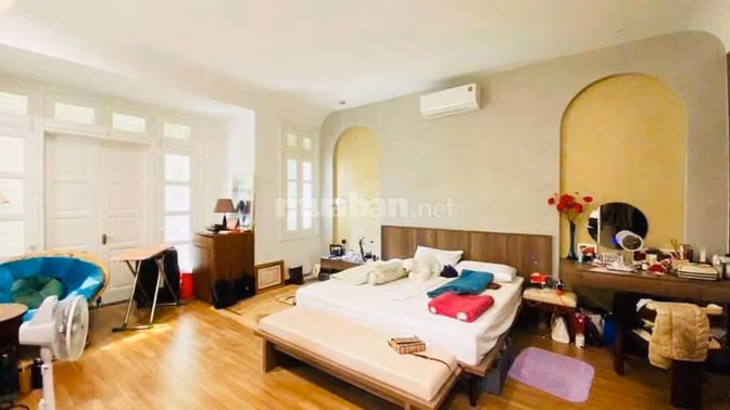 Chính chủ bán Biệt thự T Ciputra 180m2 Hoàn thiên mới cao cấp 365tr/m2