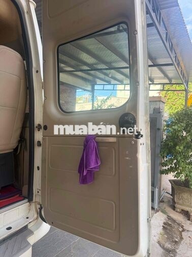 Xe khách Ford Transit 16 chỗ Trắng 2018 luxury zin