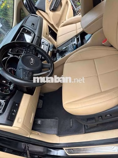 KIA Sedona 2018 2.2 DATH Bản Full Đen