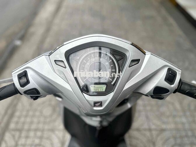 Honda LEAD 2020 Bạc