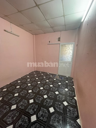 Cho thuê nhà hẻm 3m Hậu Giang, 1 lửng giá 7 tr