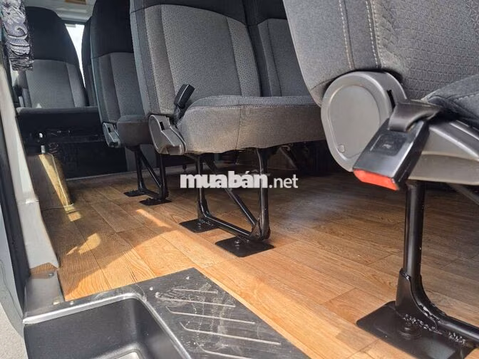 TRANSIT 2022 CAM MÁY RIN 110000KM BẢO HÀNH 1 NĂM