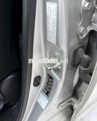 Toyota Yaris G Thái Lan Bạc 8 vạn