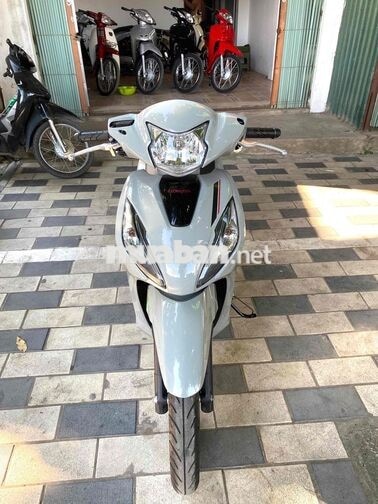 Honda Vision 2025 Xám xi măng Smartkey