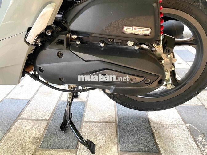 Honda Vision 2025 Xám xi măng Smartkey