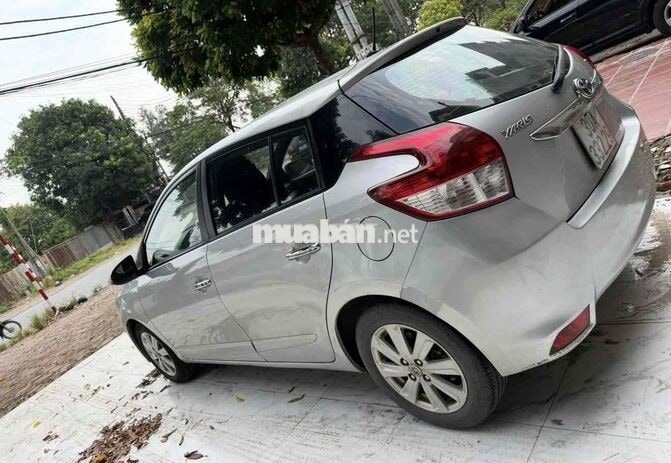 Toyota Yaris G Thái Lan Bạc 8 vạn