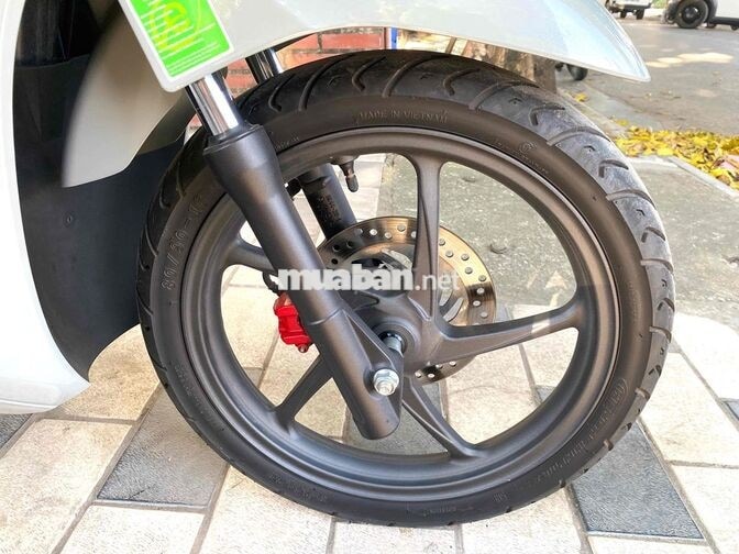 Honda Vision 2025 Xám xi măng Smartkey