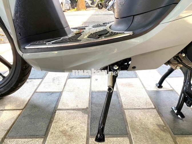 Honda Vision 2025 Xám xi măng Smartkey