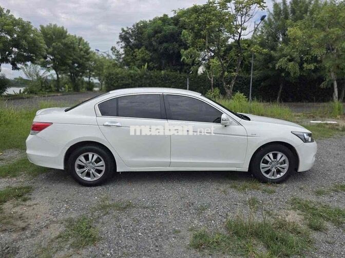 Honda Accord 2010 nhập tự động