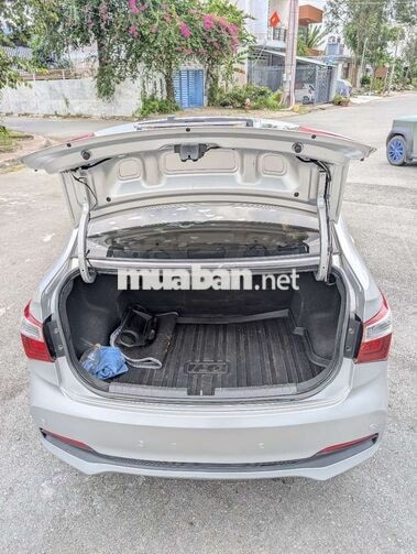 Hyundai i10 Base 2019 Số sàn Bạc