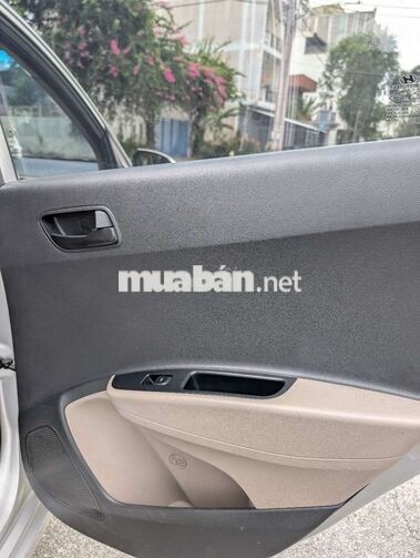 Hyundai i10 Base 2019 Số sàn Bạc