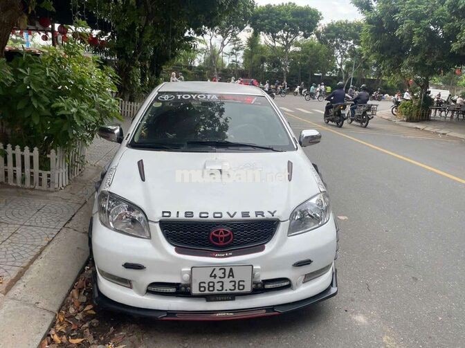 Toyota Vios Số sàn 5 chỗ màu Trắng
