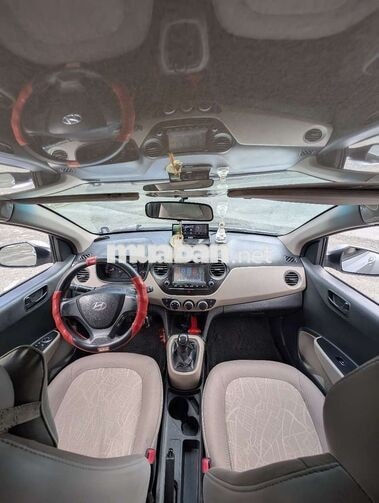 Hyundai i10 Base 2019 Số sàn Bạc