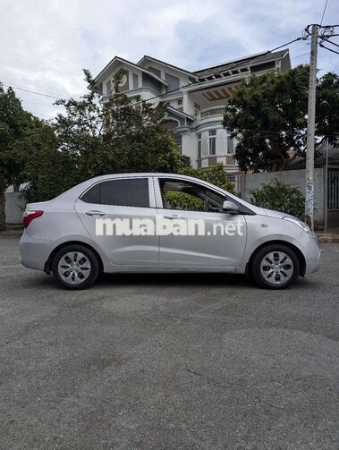 Hyundai i10 Base 2019 Số sàn Bạc