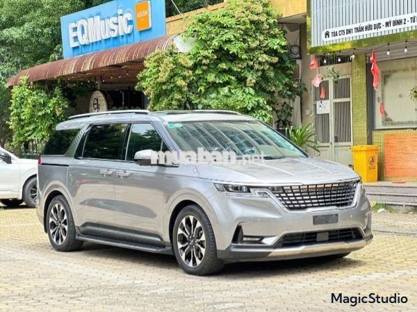 Kia Carnival Signature 2.2D 2022 Xám 8 vạn km