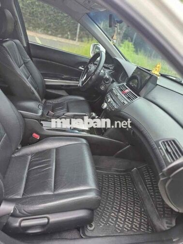 Honda Accord 2010 nhập tự động