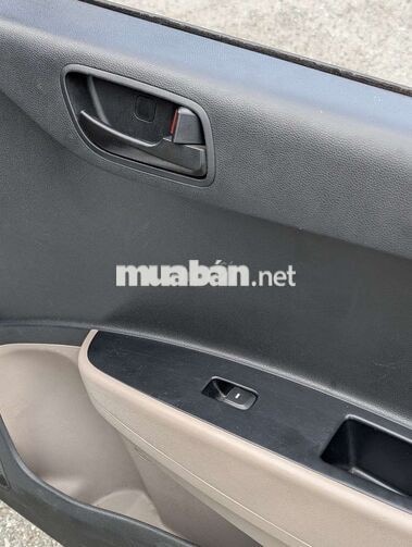 Hyundai i10 Base 2019 Số sàn Bạc