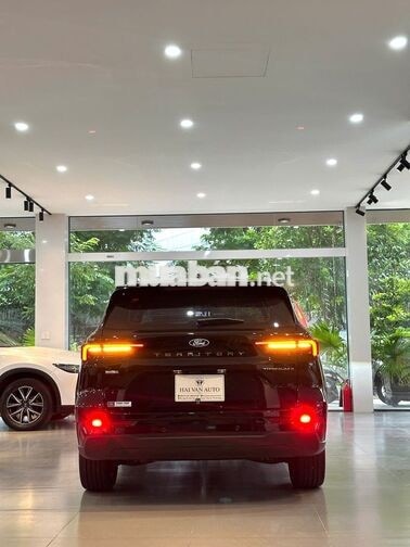 Ford Territory 1.5AT TitaniumX 2025 - Form mới