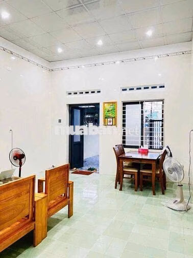 🏠 CHO THUÊ NHÀ KIỆT TRƯƠNG ĐỊNH – 8 TRIỆU/THÁNG  • 1 phòng ngủ lớn • N