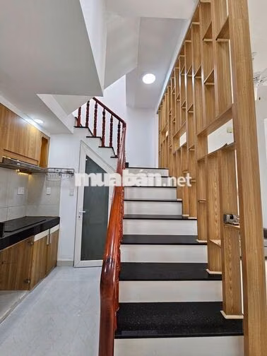 Bán nhà 2 tầng Linh Xuân Thủ Đức, 95.4m2, 3PN/3WC gần Siêu thị Go!