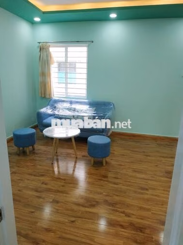 Bán căn hộ thang máy lầu cao tại 336/24 Nguyễn Văn Luông, giá 2 tỷ