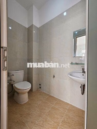 Bán nhà 2 tầng Linh Xuân Thủ Đức, 95.4m2, 3PN/3WC gần Siêu thị Go!