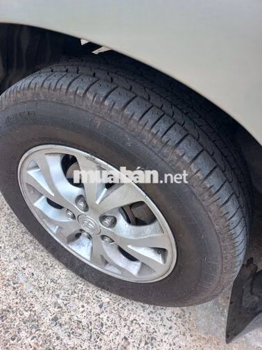 Toyota Innova 2006 200.000 km