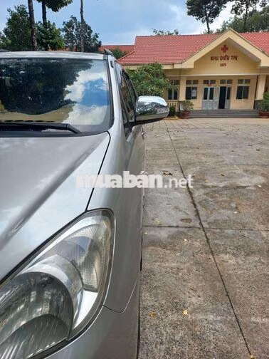Toyota Innova 2006 200.000 km