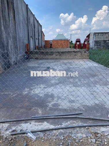 Bán đất tại xã Tân Thạnh Đông 135m2 gần đường Đặng Thị Thua