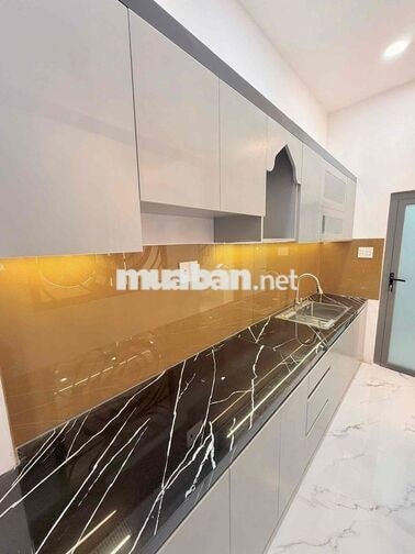 🔥 KÈO THƠM QUẬN 4 – NHÀ 2 TẤM MỚI ĐẸP – DT RỘNG 53M² – HẺM 1/ TÔN ĐẢN