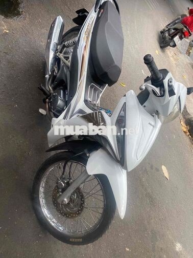 Honda Wave RSX Trắng Xăng Xe số