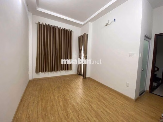NHÀ 10X5M 1 TRỆT 2 LẦU CÓ 2PB 3WC SÂN THƯỢNG GIÁP GÒ VẤP