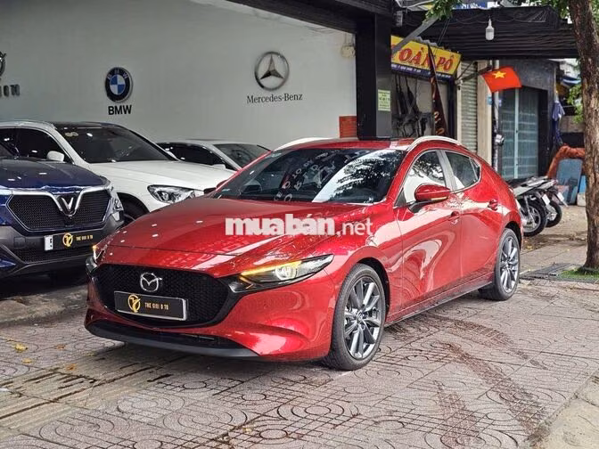 Mazda Mazda 3 Sport Premium 2023 Đỏ 30.000 km