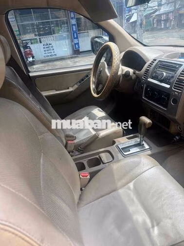 Nissan Navara 2012 Tự động Xám 126.000 km