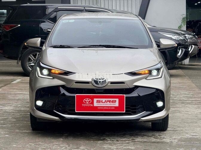 Bán Vios E số sàn 2025 - Giá còn bớt HT Bank 75%