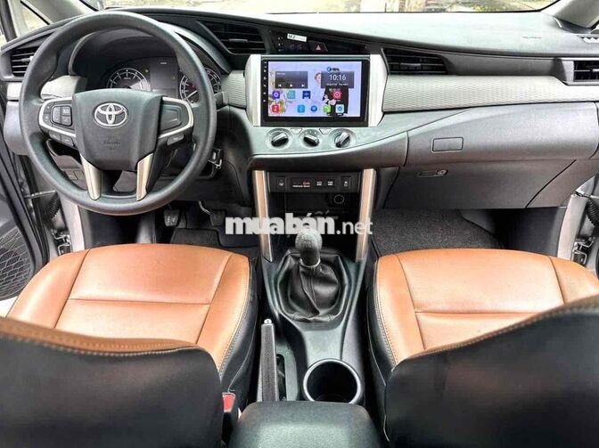 Toyota Innova E 2018 Bạc 7 chỗ 90000 km