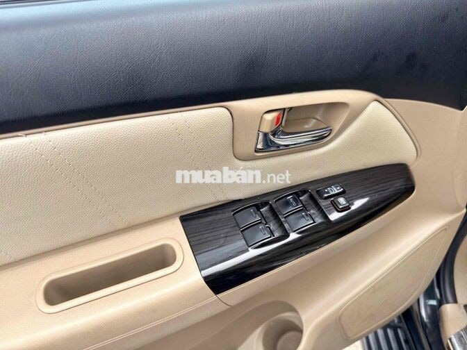 Bán Fortuner 2.5 dầu sàn 2016 mẫu cũ- Giá còn giảm